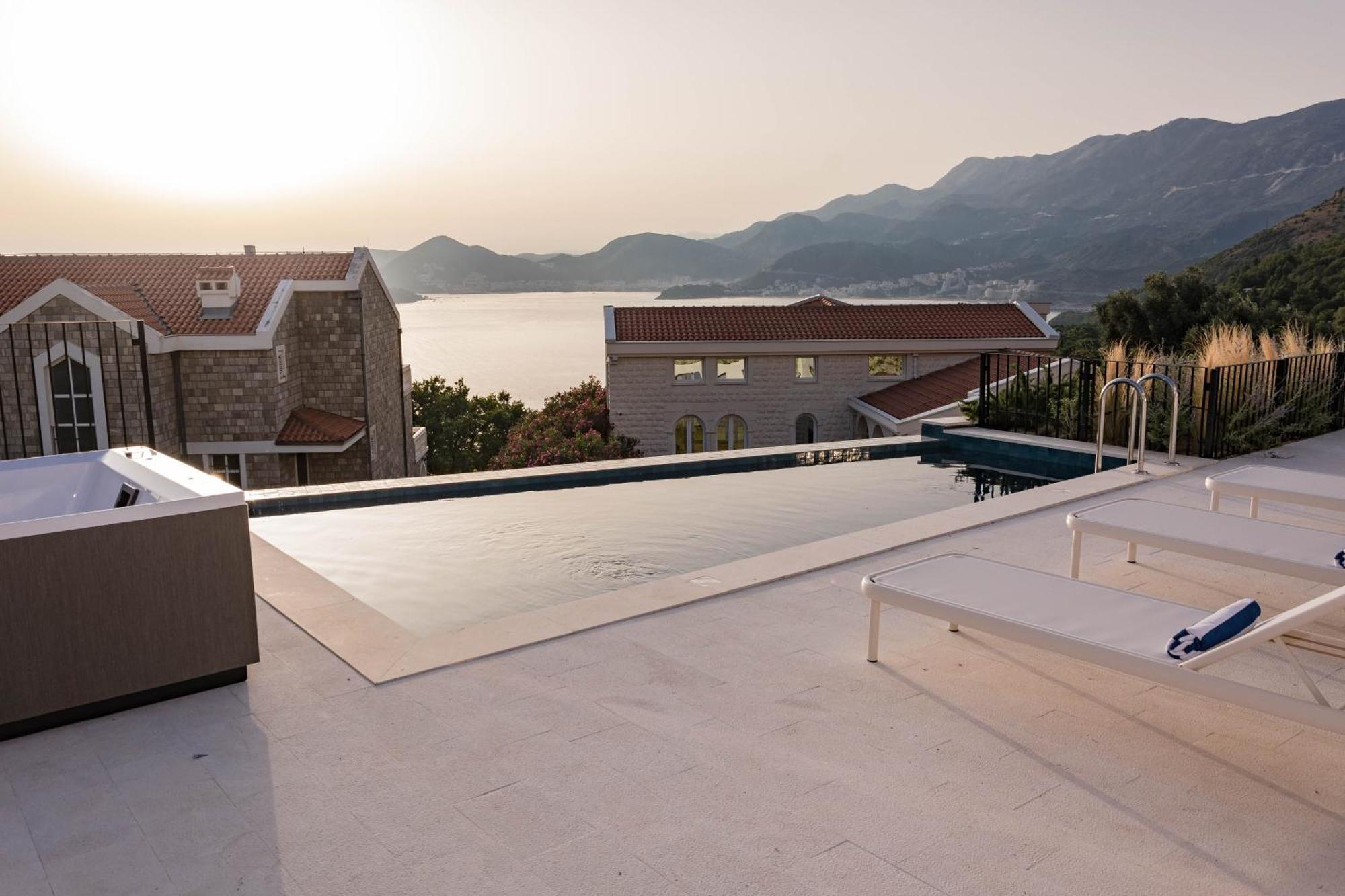Belsize * Budva